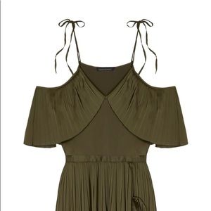 Banana Republic x Olivia Palermo